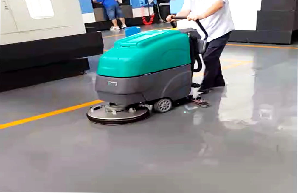 洗地机对比人工的优势